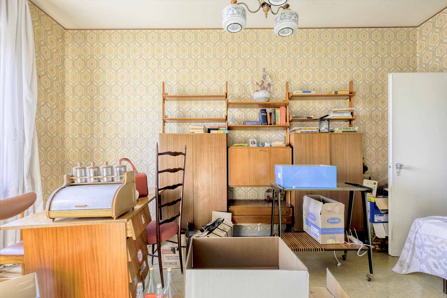 Casa Alessandra - Parete zona giorno - Prima